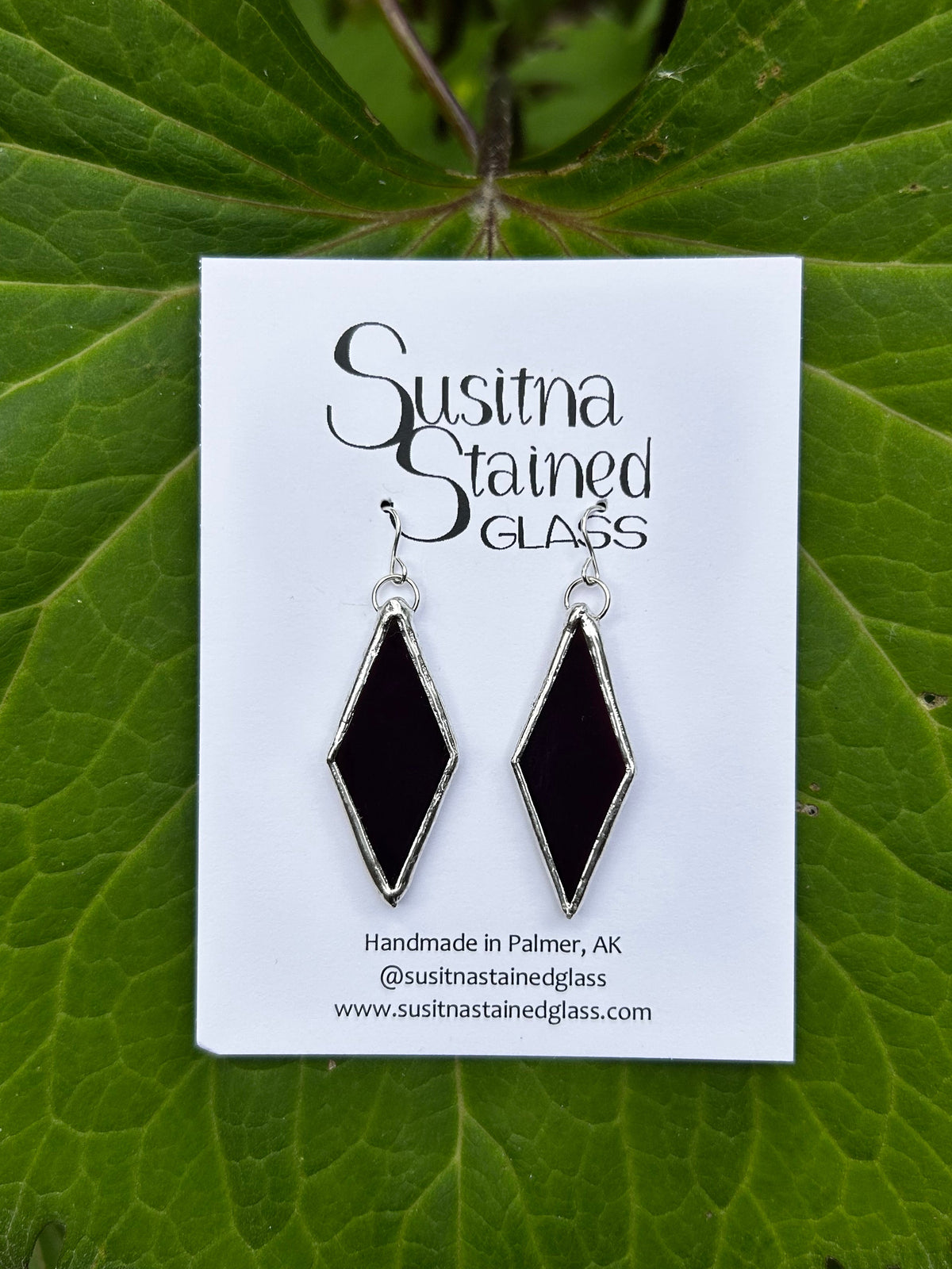 Dark purple diamond