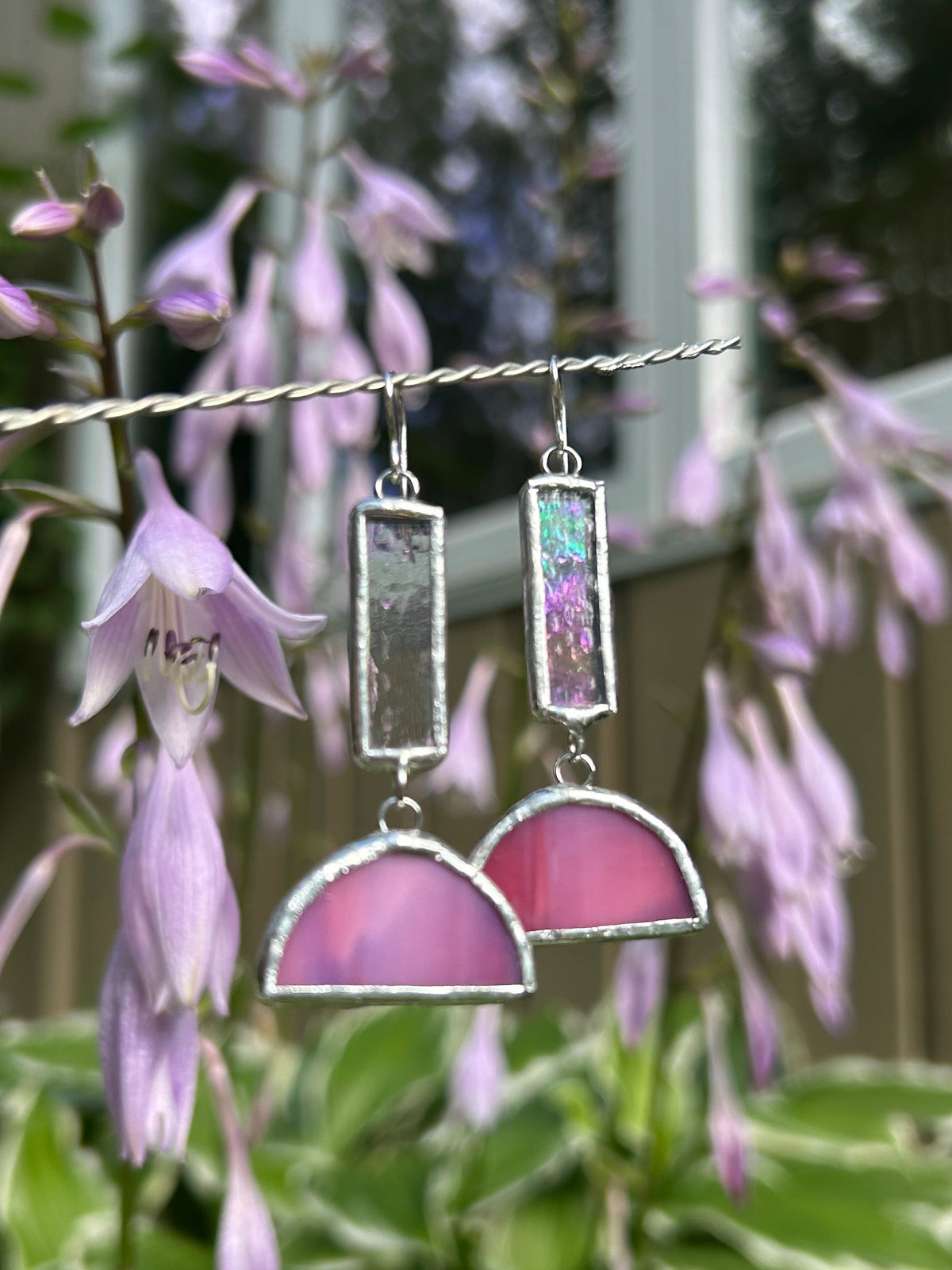 Iridescent + pink
