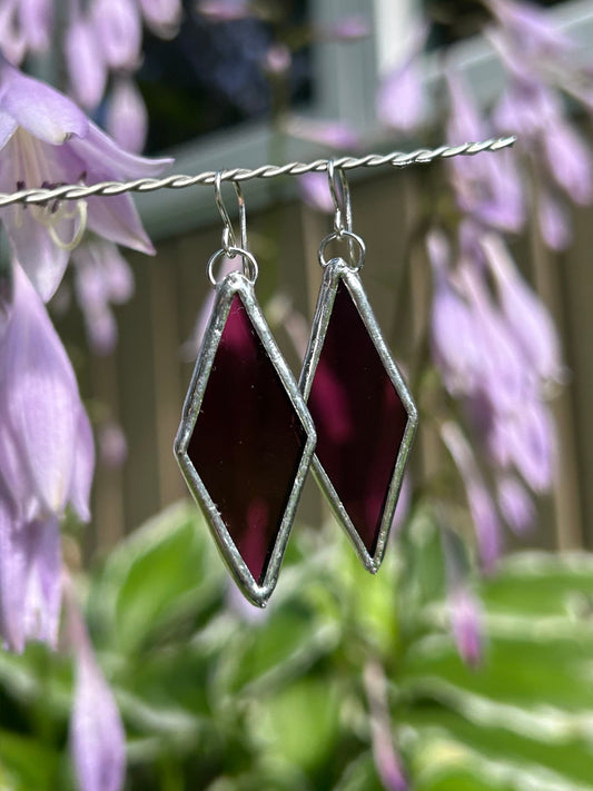 Dark purple diamond