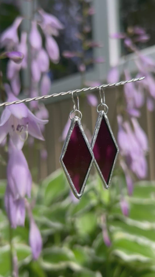 Dark purple diamond